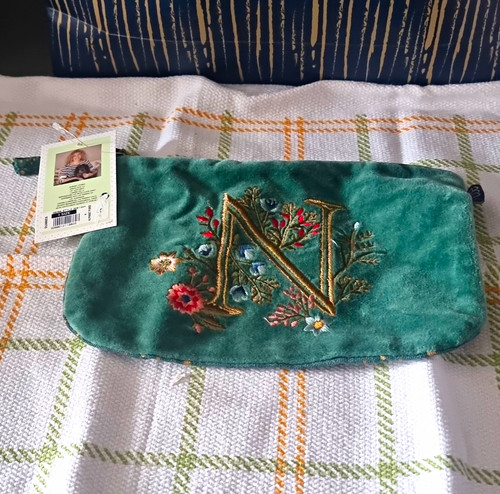 Carolyn donnelly green - carolyn,